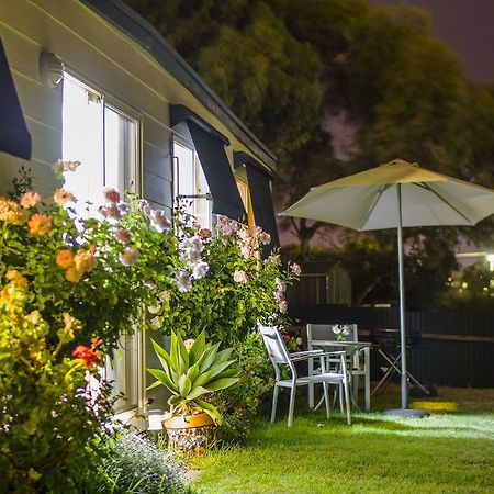 Moana Beach Sunset Holiday Accommodation A Екстериор снимка