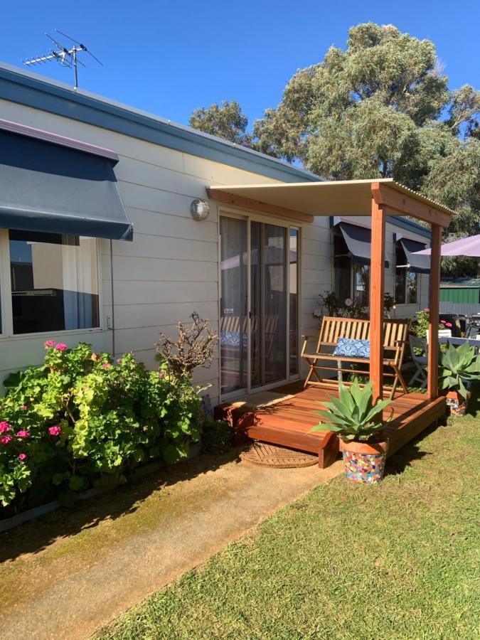 Moana Beach Sunset Holiday Accommodation A Екстериор снимка
